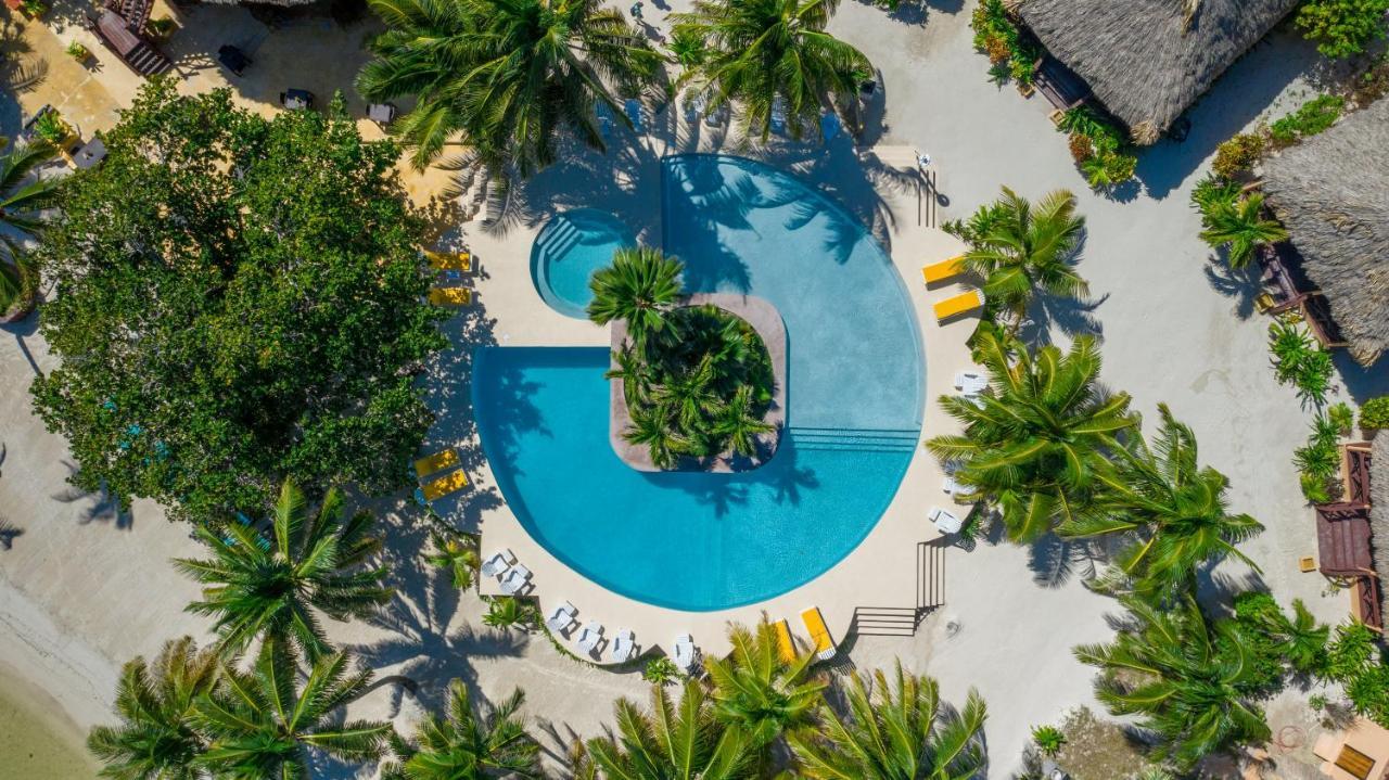 Portofino Beach Resort-An Authentic Island Escape! サン・ペドロ エクステリア 写真