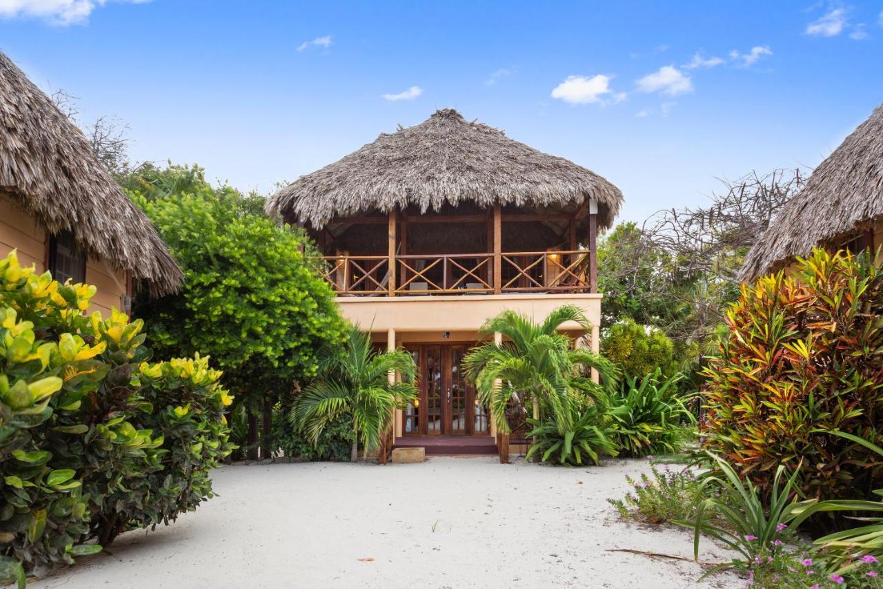 Portofino Beach Resort-An Authentic Island Escape! サン・ペドロ エクステリア 写真