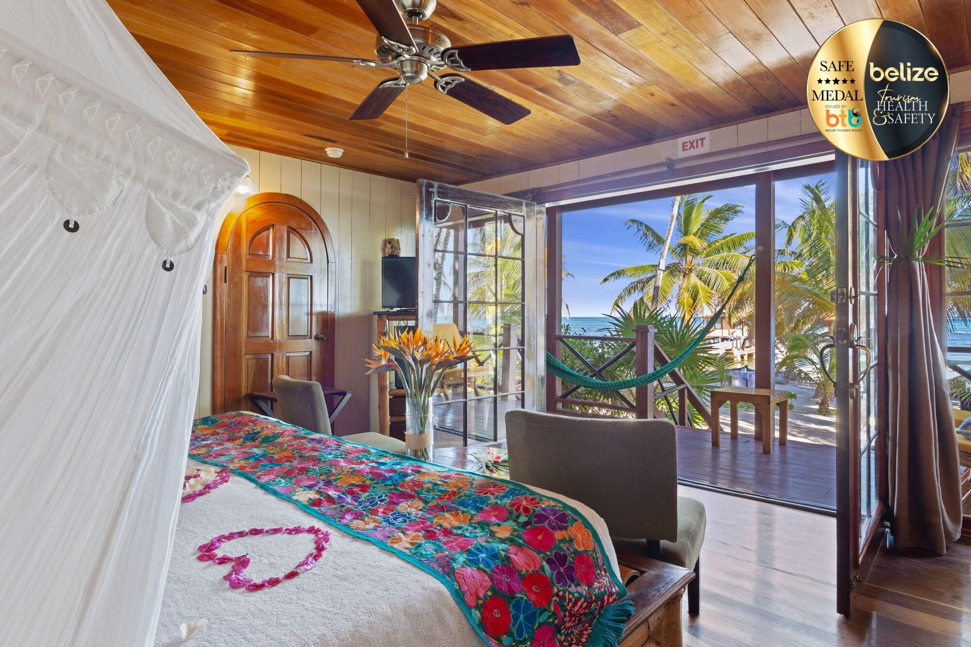 Portofino Beach Resort-An Authentic Island Escape! サン・ペドロ エクステリア 写真